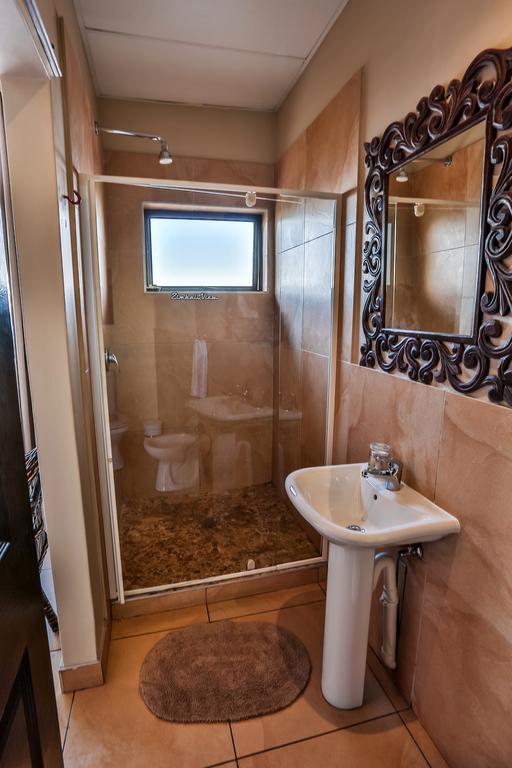 Zimbali View Eco Guesthouse Баллито Экстерьер фото